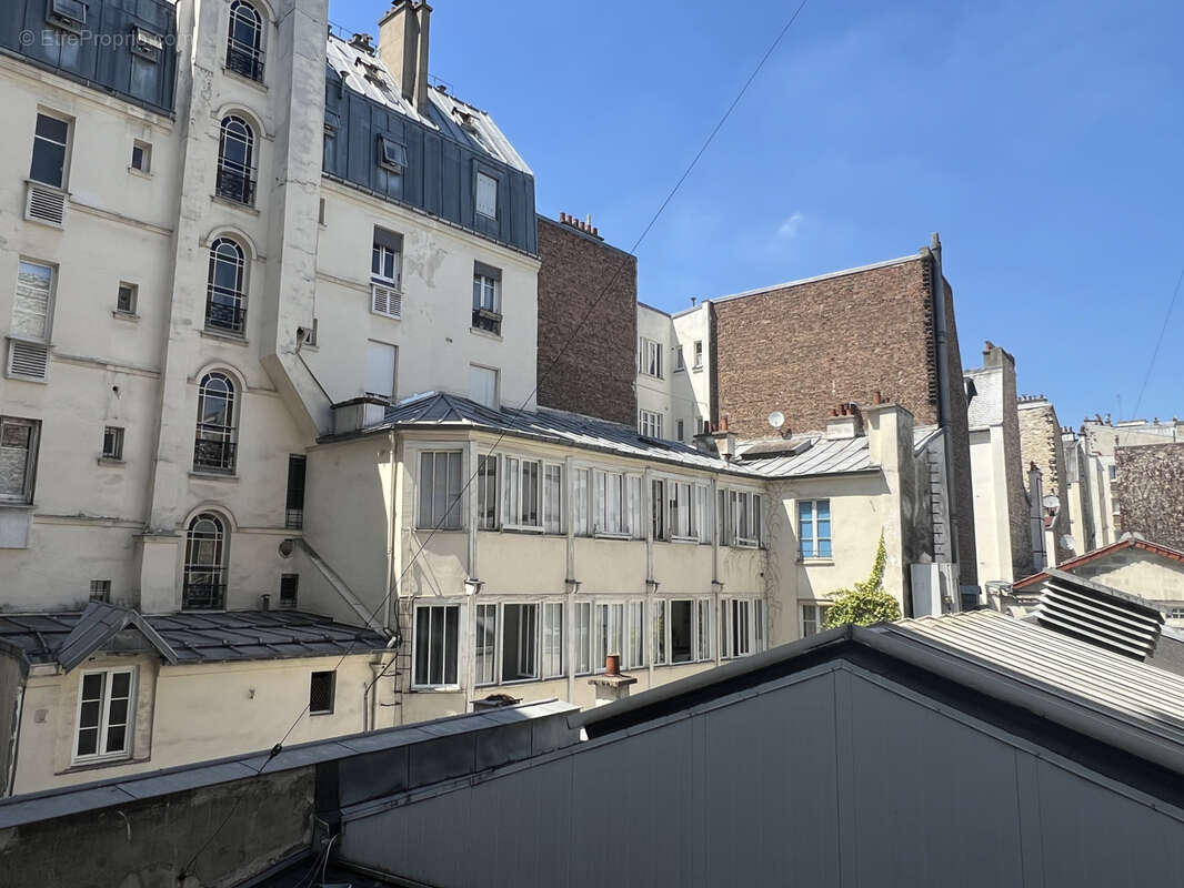 Appartement à PARIS-11E