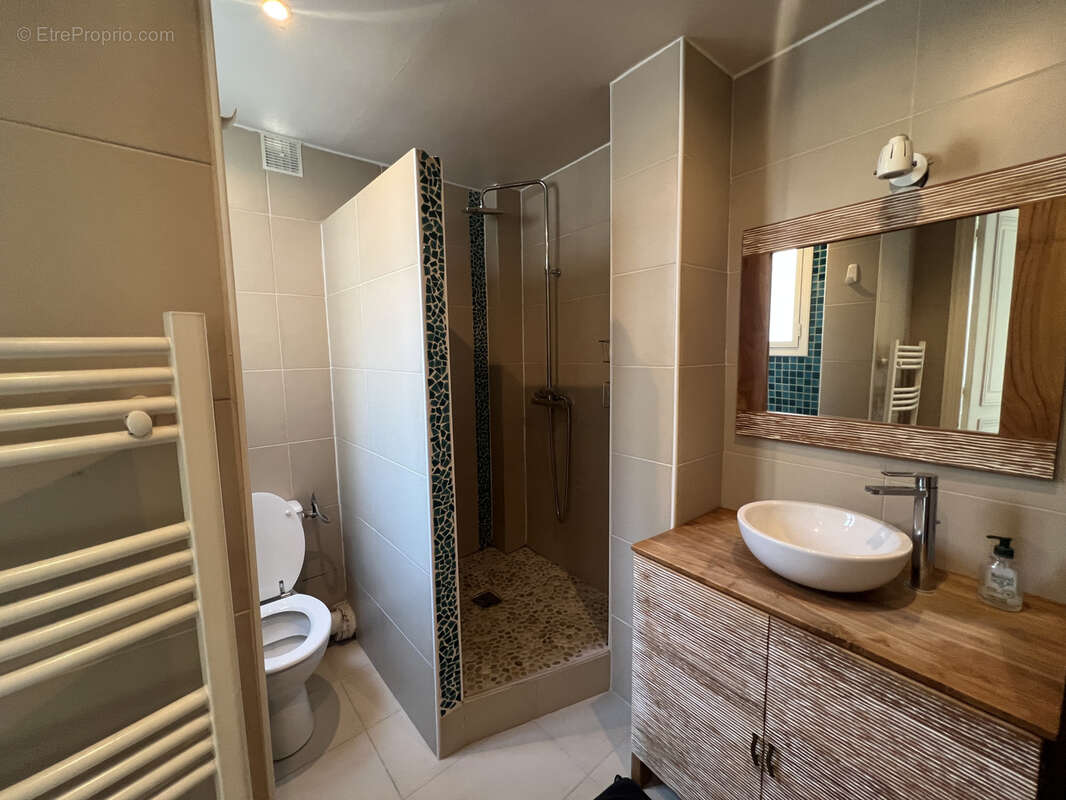 Appartement à PARIS-11E