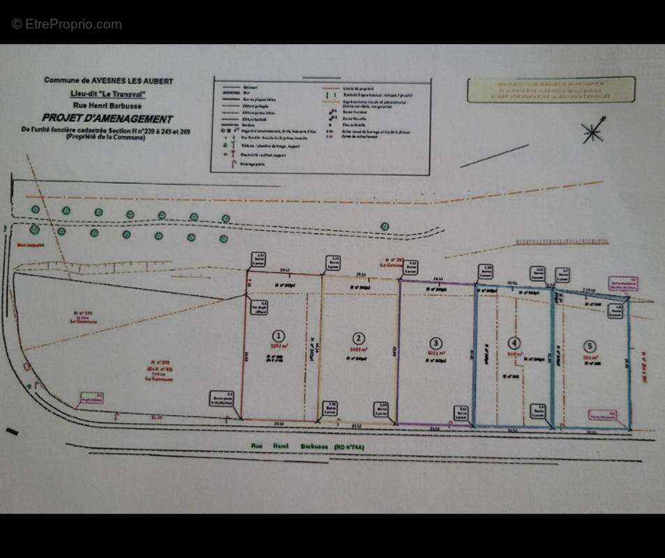 Terrain à AVESNES-LES-AUBERT