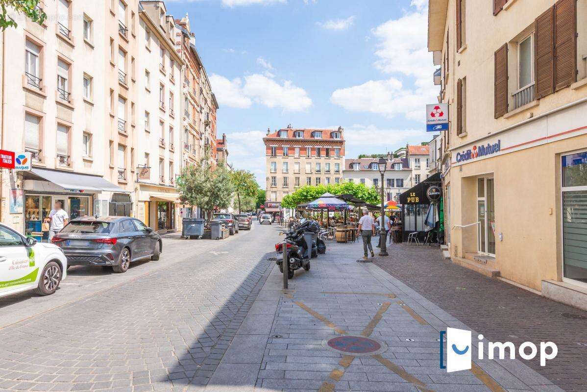 Appartement à SURESNES