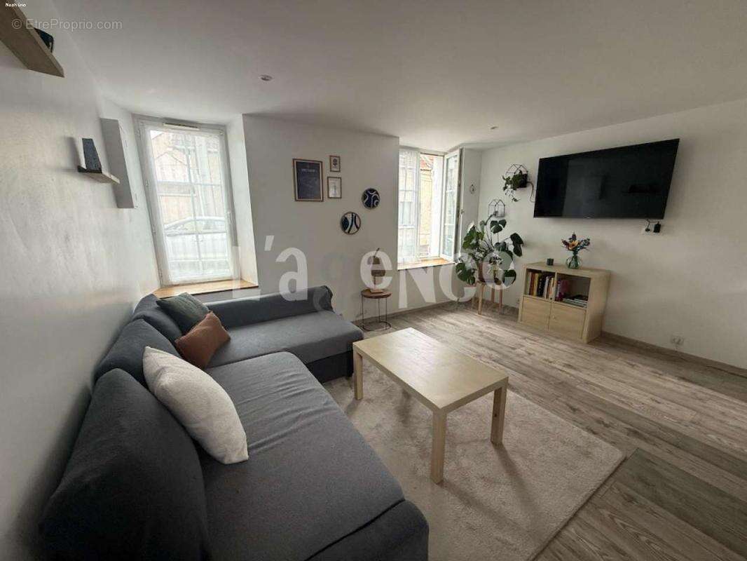 Maison à CLAYE-SOUILLY