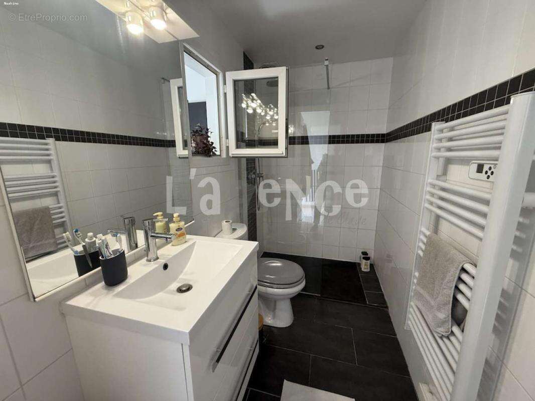 Maison à CLAYE-SOUILLY