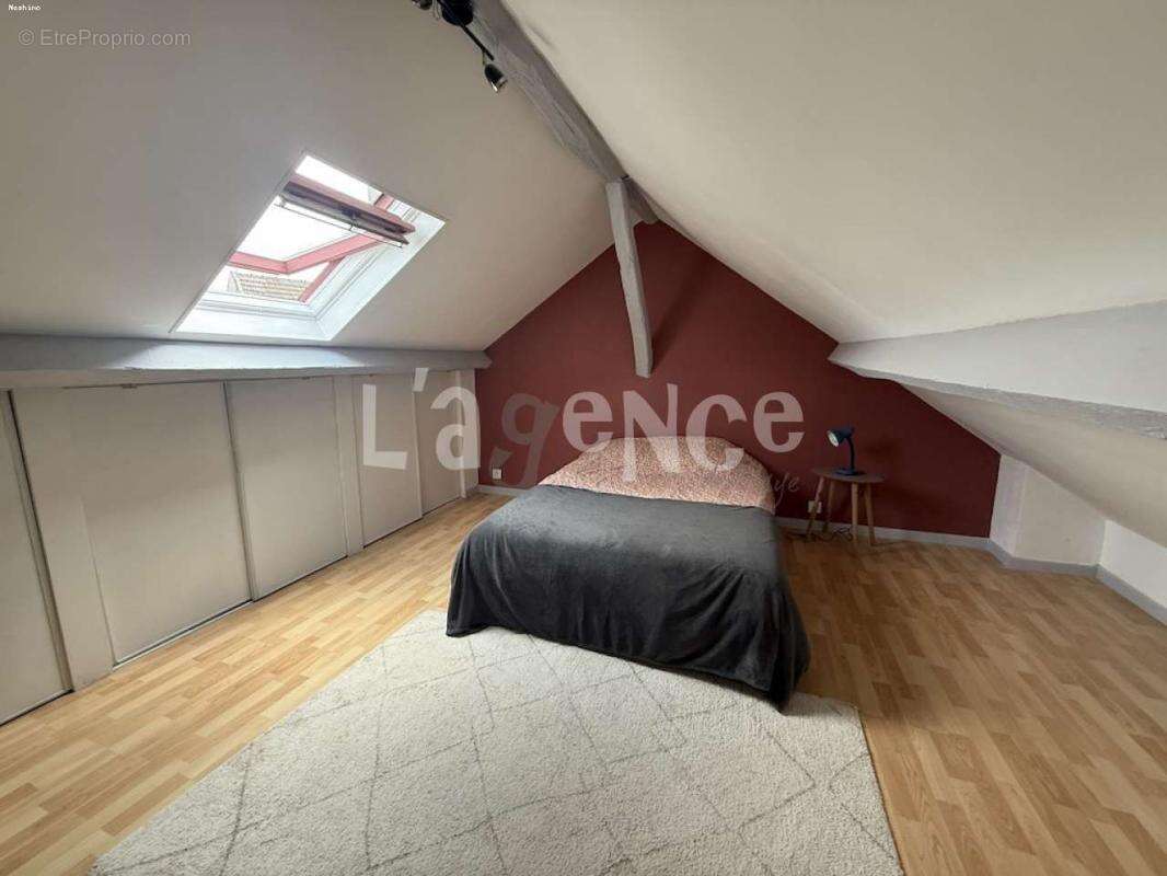 Maison à CLAYE-SOUILLY