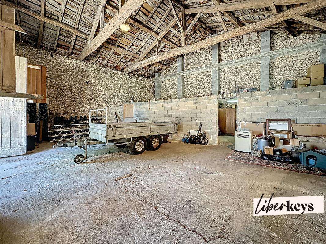 Maison à PETIT-BERSAC