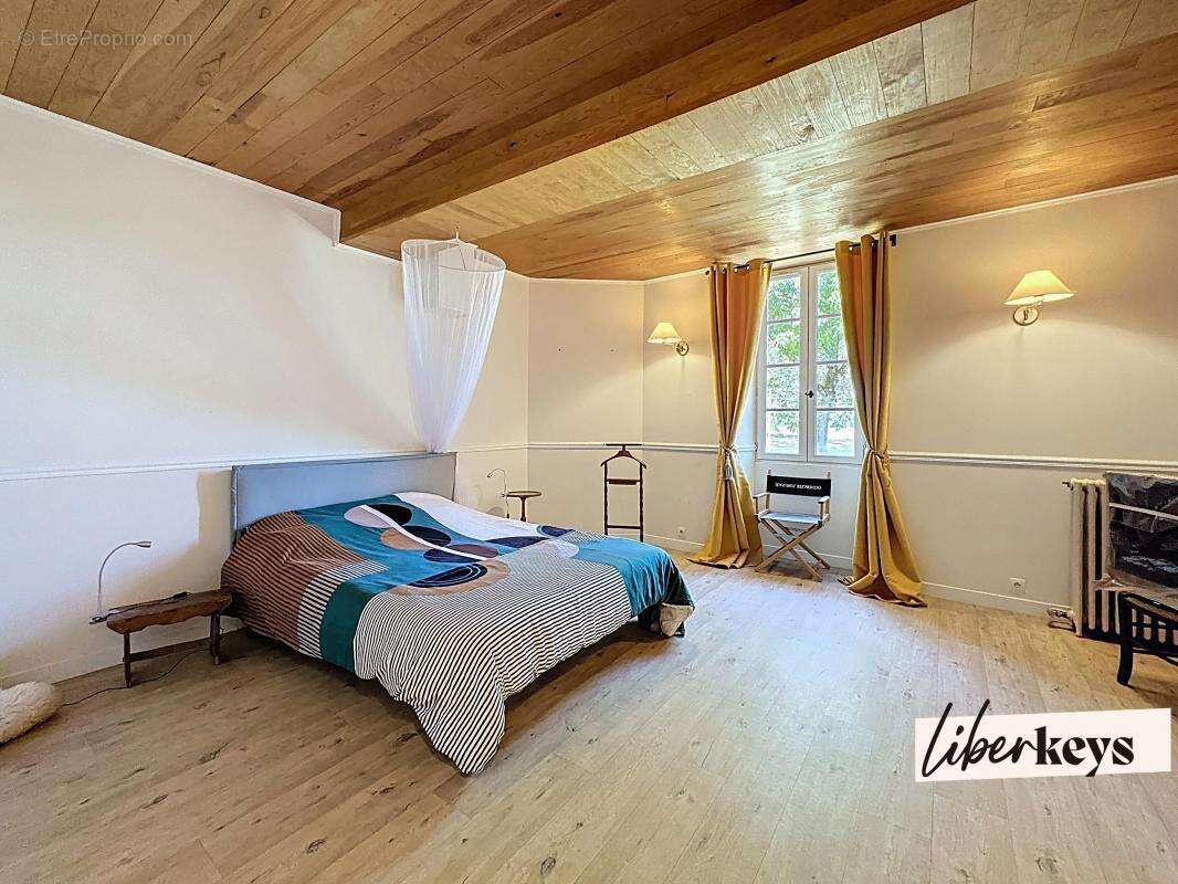 Maison à PETIT-BERSAC