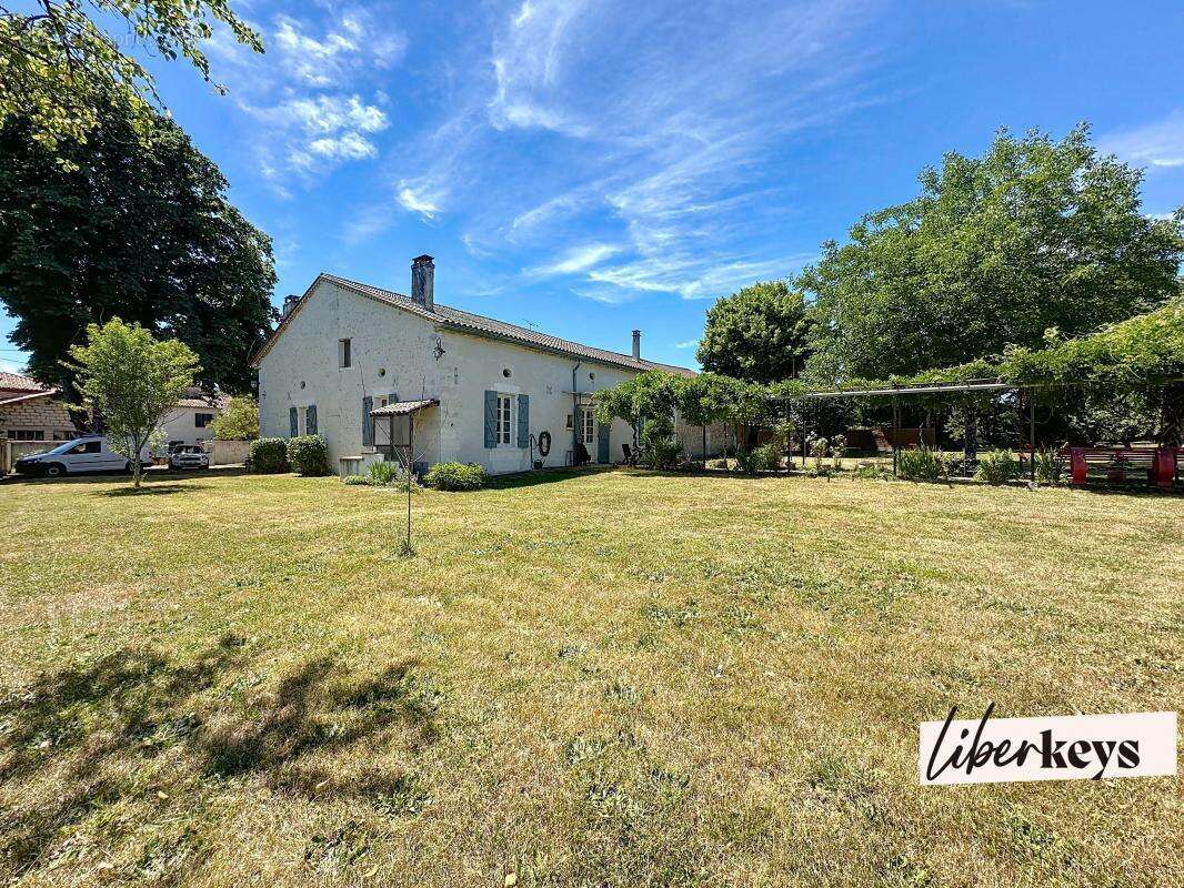 Maison à PETIT-BERSAC