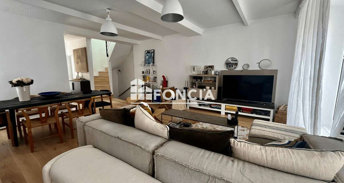 Maison à SAINT-GERMAIN-EN-LAYE