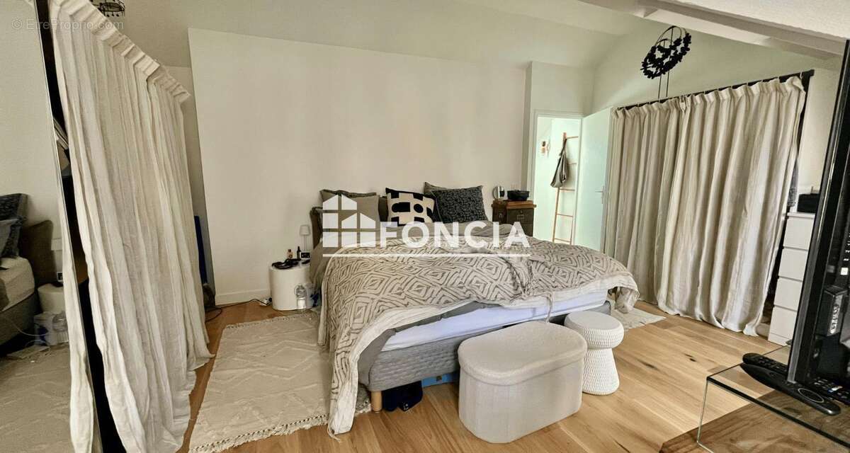 Maison à SAINT-GERMAIN-EN-LAYE