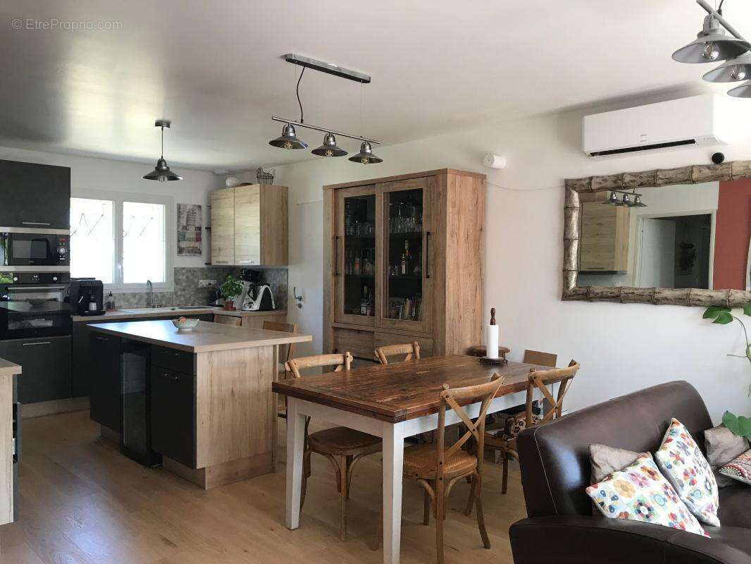 Maison à SAINT-MAURICE-SUR-EYGUES