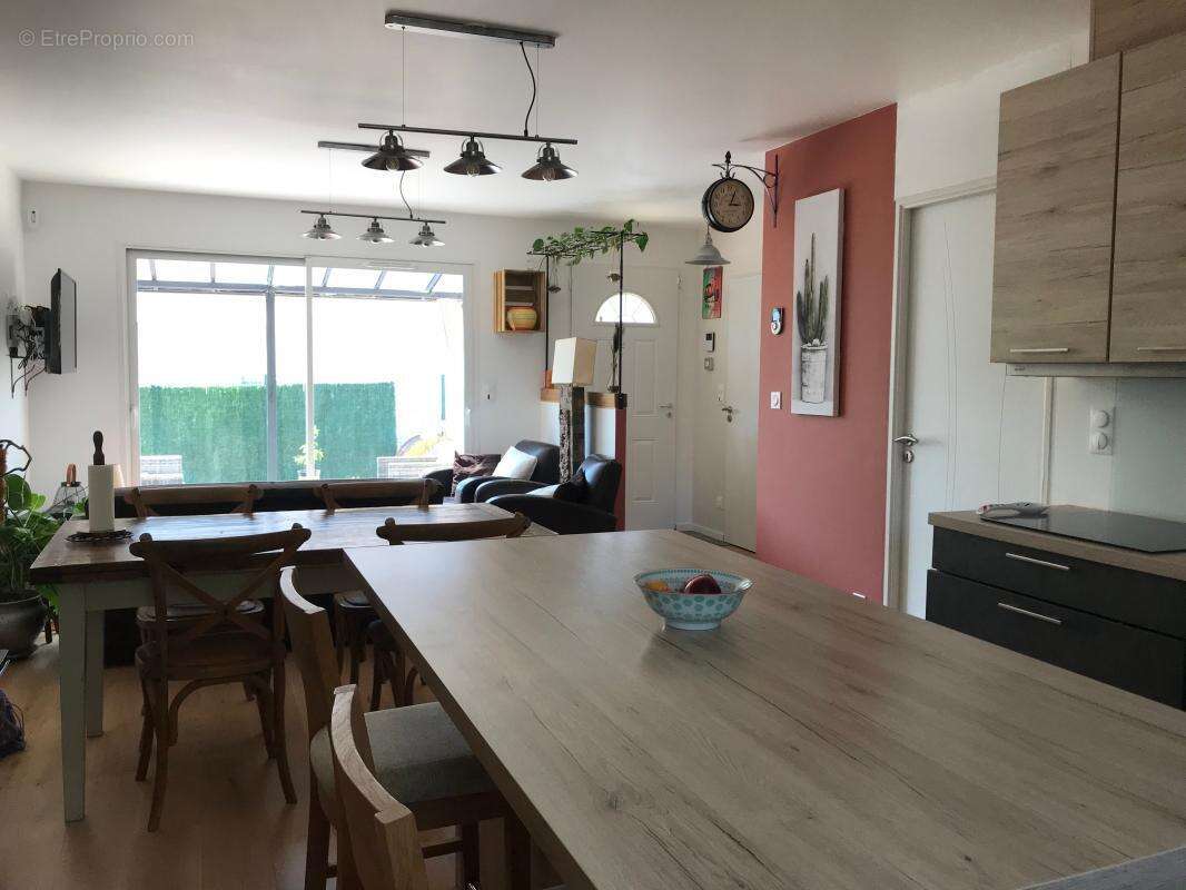 Maison à SAINT-MAURICE-SUR-EYGUES