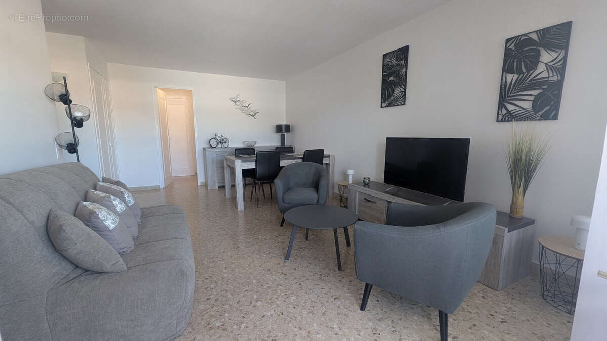 Appartement à FREJUS