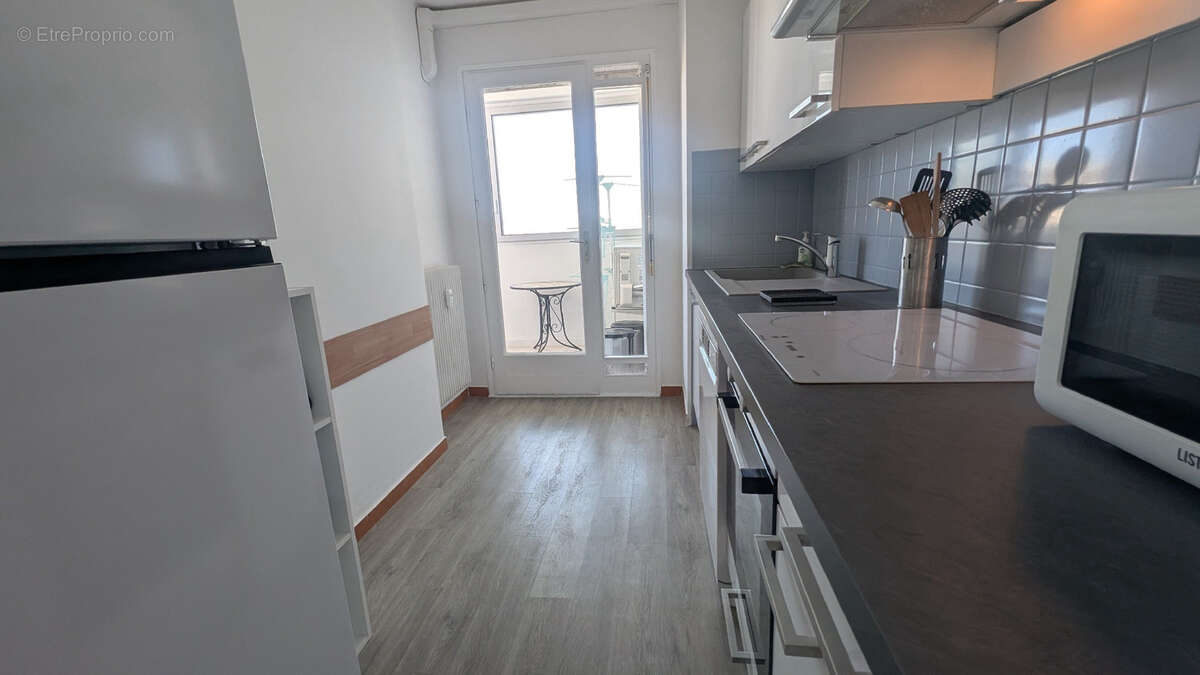 Appartement à FREJUS
