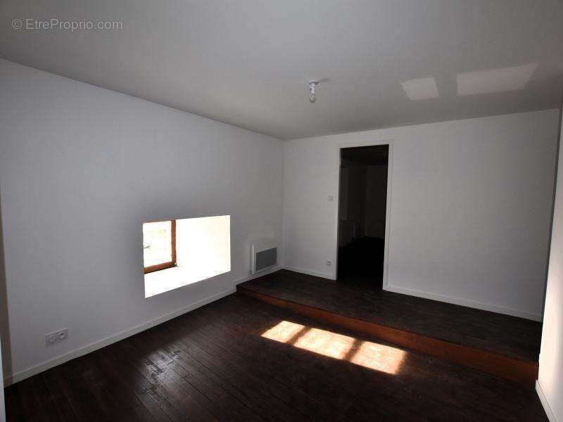 Maison à LA CHATAIGNERAIE