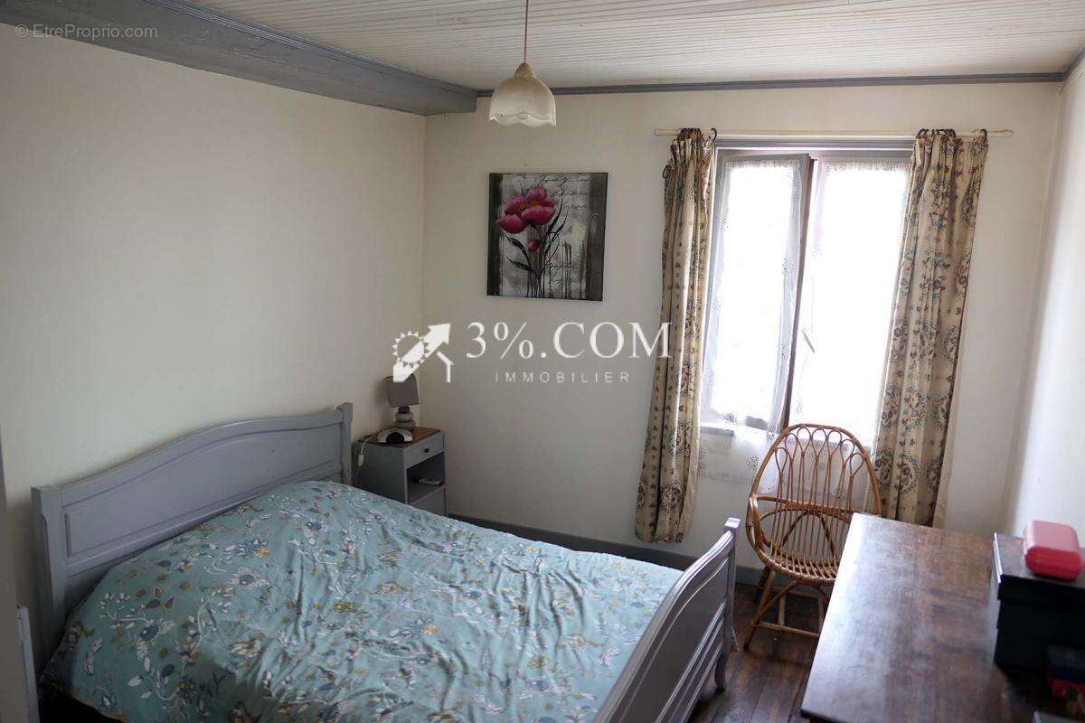 Maison à GRANDCOURT