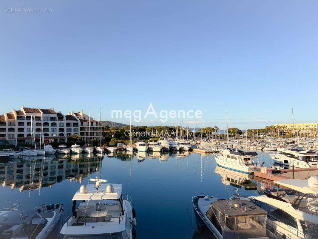 Appartement à COGOLIN