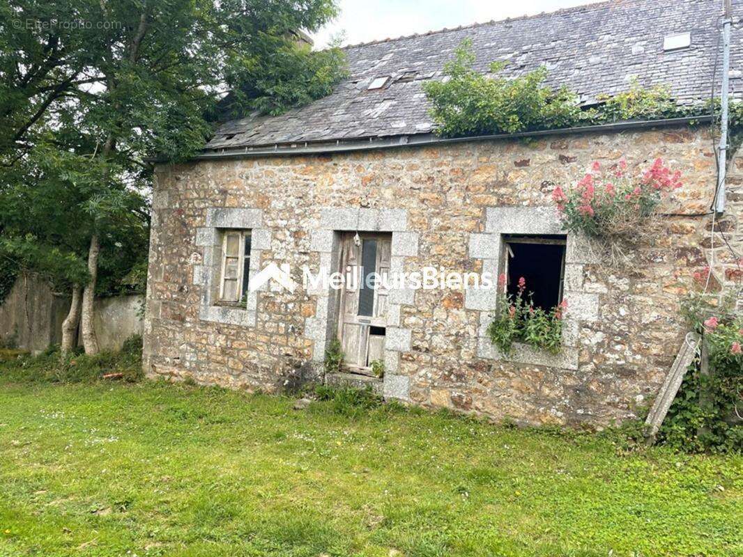 Maison à PLOUGONVER