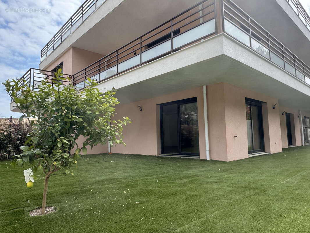 Appartement à SAINT-RAPHAEL