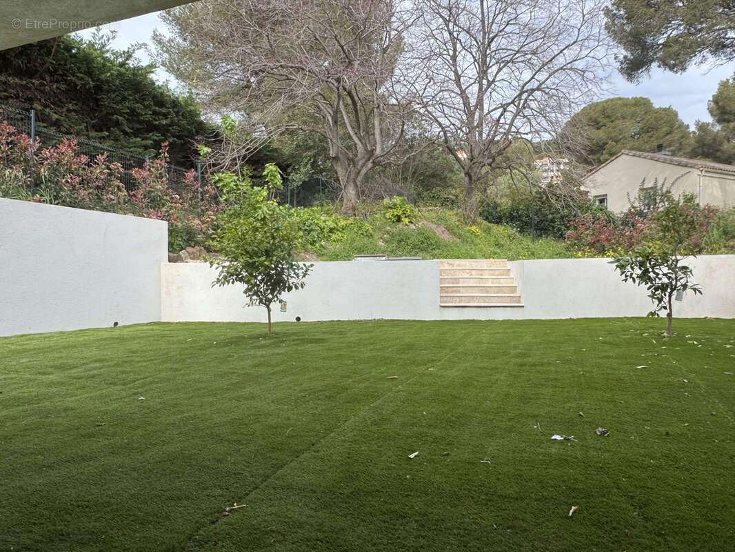 Appartement à SAINT-RAPHAEL