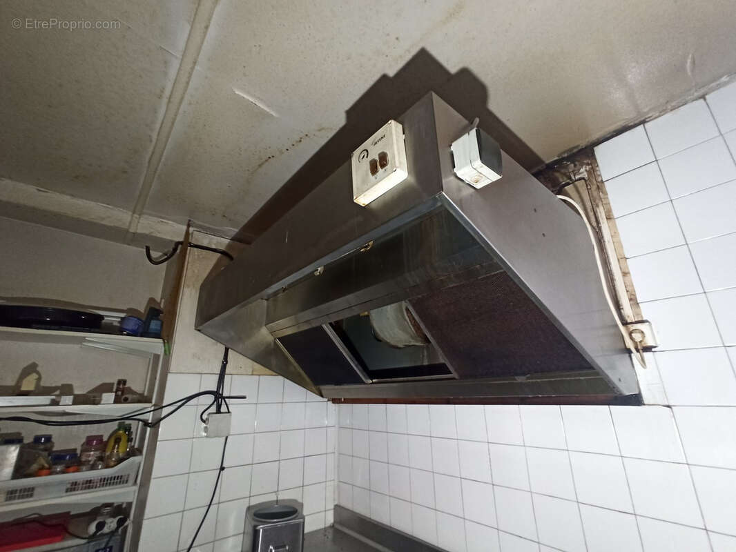 Commerce à EYMOUTIERS