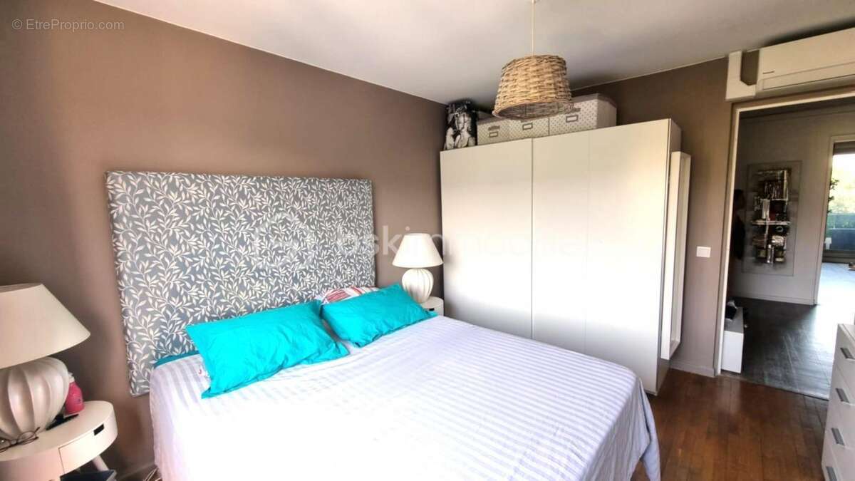 Appartement à LYON-8E