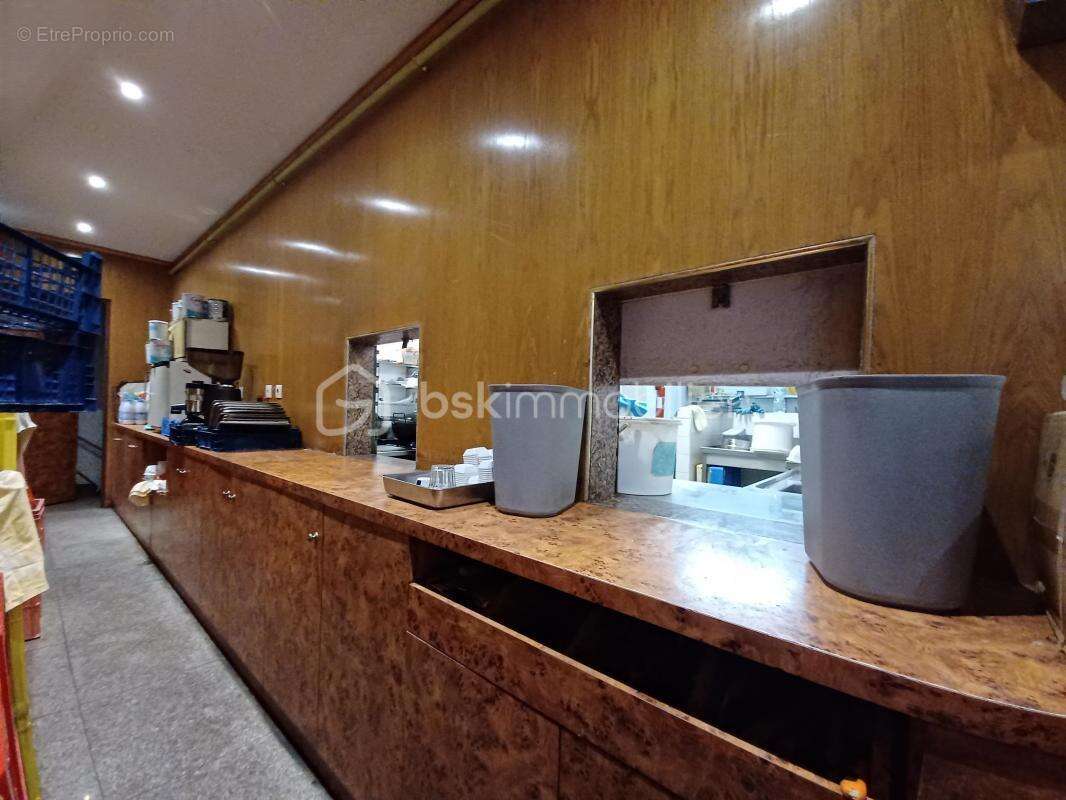 Commerce à COULOMMIERS