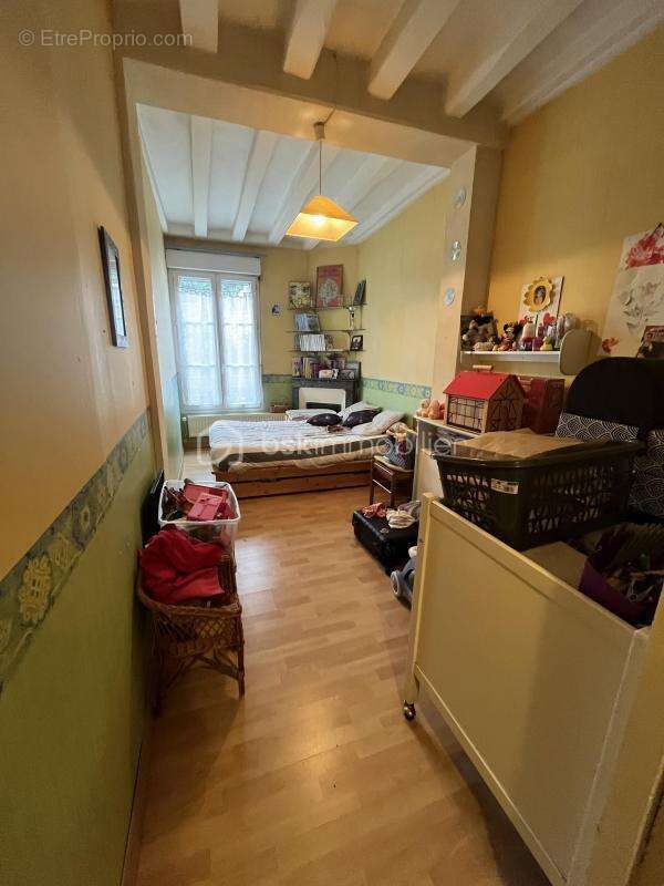 Appartement à LA CHARTRE-SUR-LE-LOIR