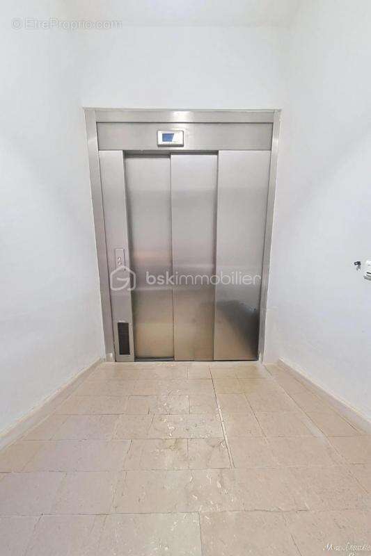 Commerce à LEVALLOIS-PERRET