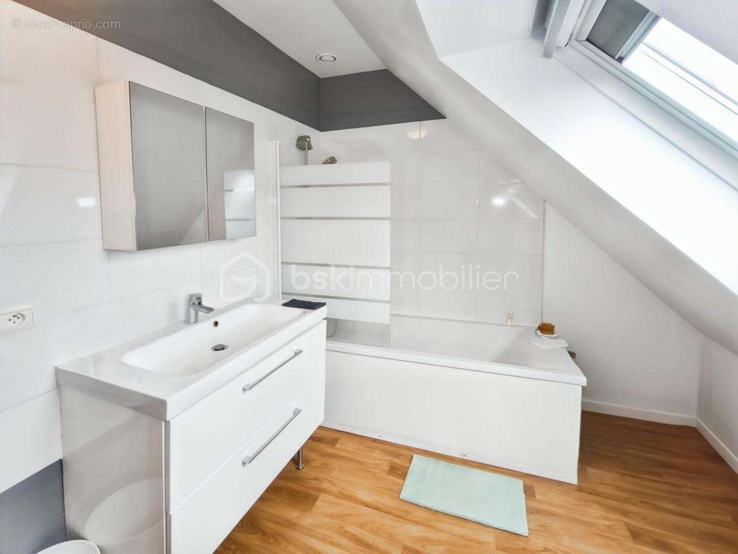 Maison à DAMMARTIN-EN-GOELE