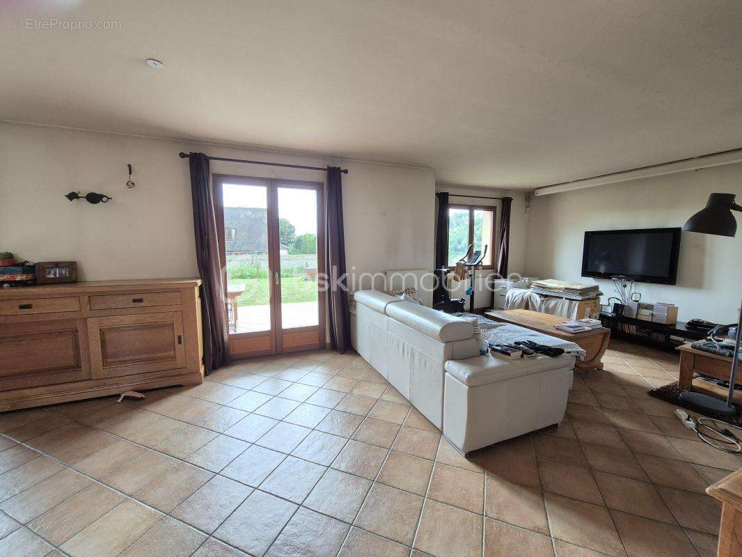 Maison à SOISY-SUR-ECOLE