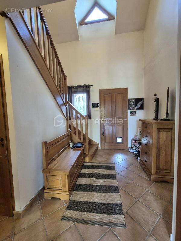 Maison à SOISY-SUR-ECOLE