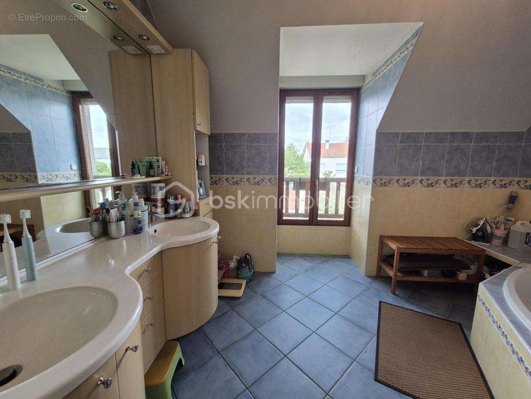 Maison à SOISY-SUR-ECOLE