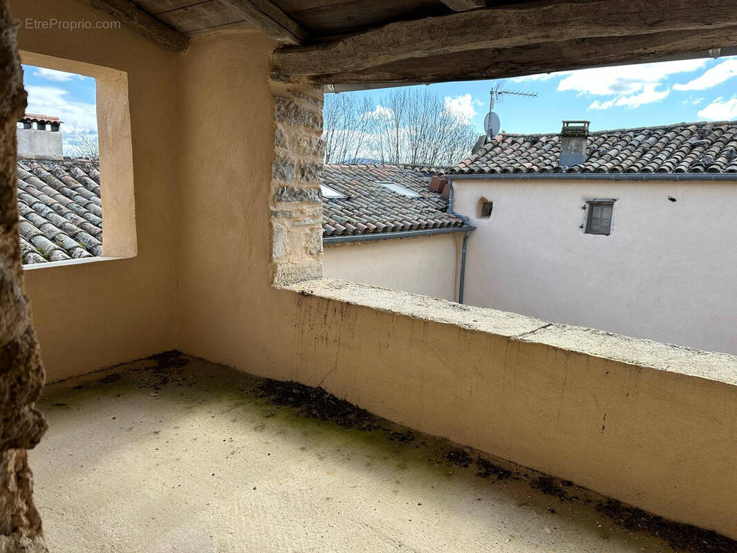 Maison à SAINT-MAURICE-NAVACELLES