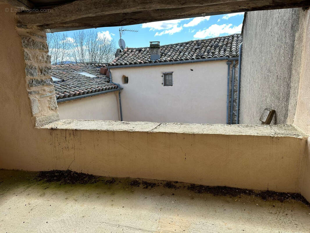 Maison à SAINT-MAURICE-NAVACELLES