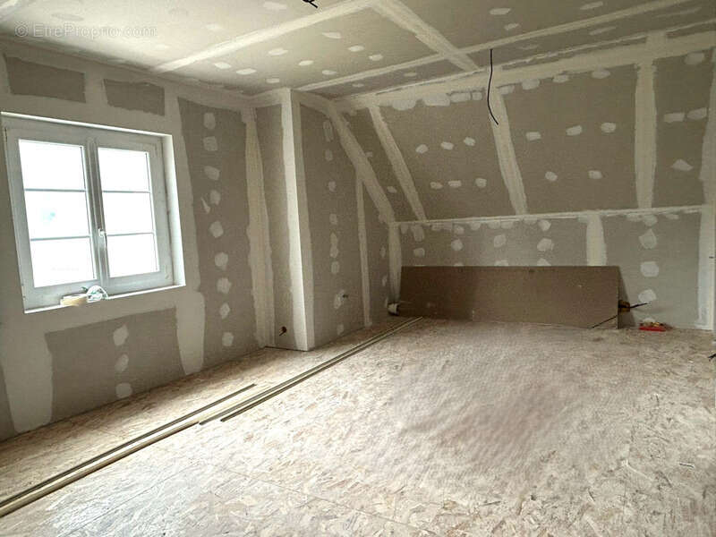 Maison à ARCES-DILO