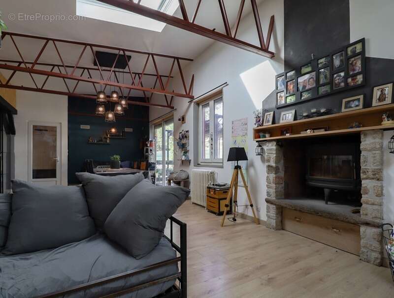 Maison à LA SALVETAT-SUR-AGOUT