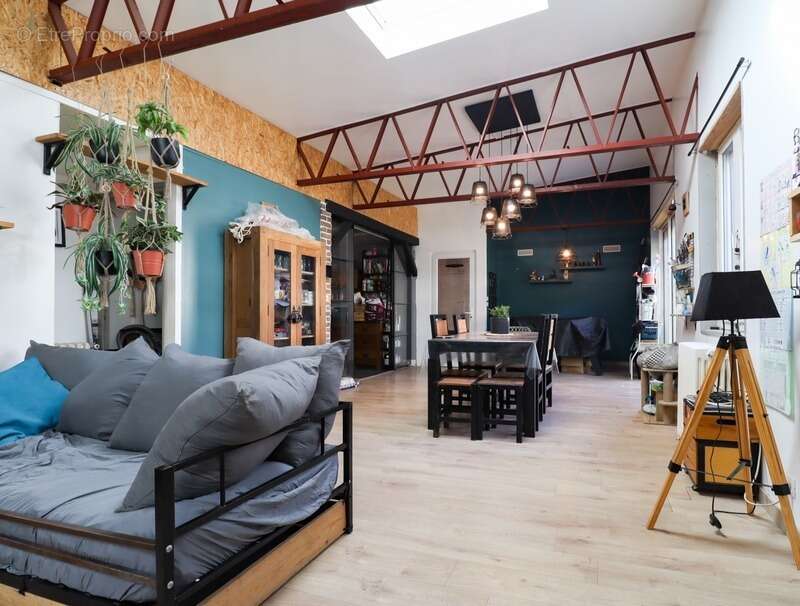 Maison à LA SALVETAT-SUR-AGOUT