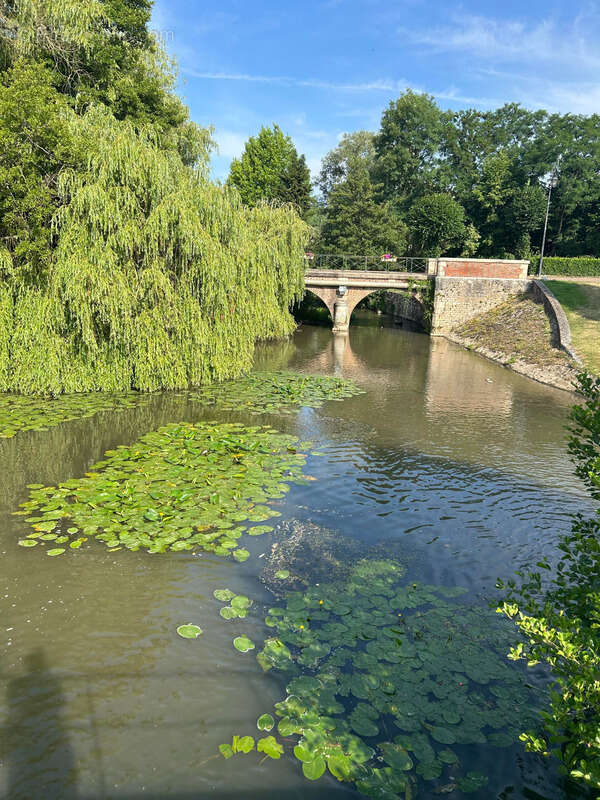 Appartement à ROGNY-LES-SEPT-ECLUSES