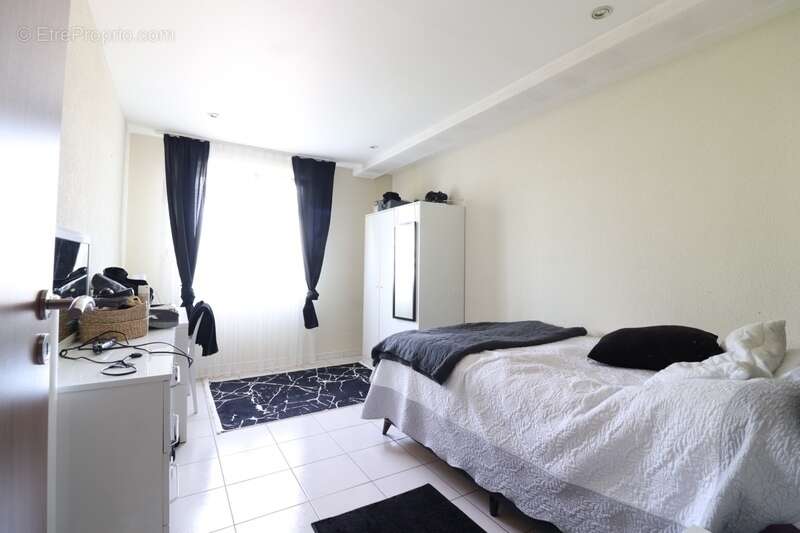 Commerce à HEGENHEIM