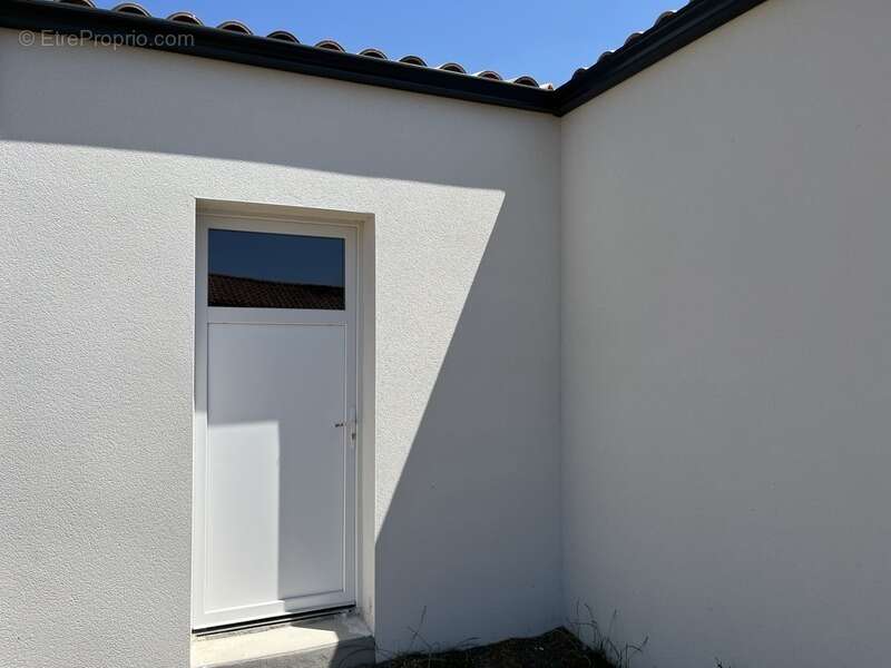 Maison à SALLERTAINE