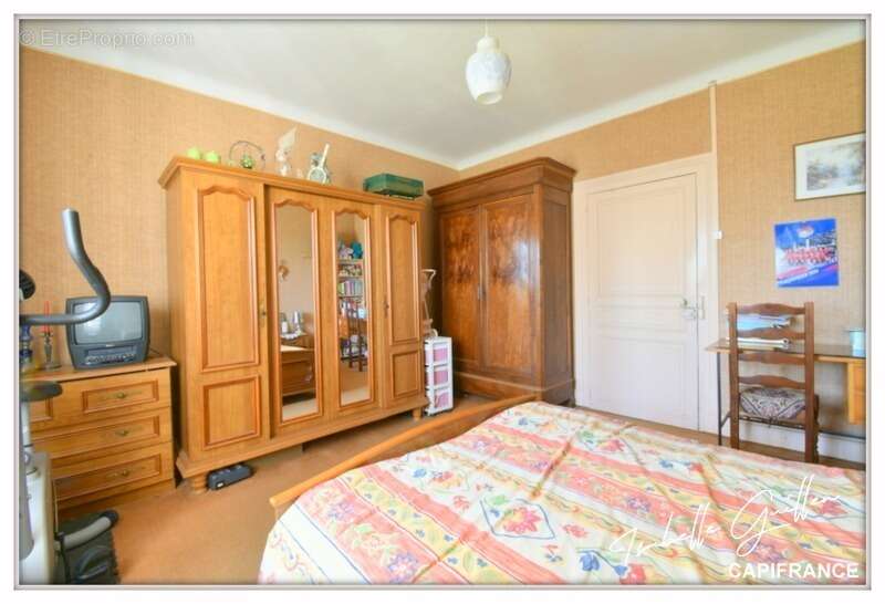 Maison à CHATEAUMEILLANT