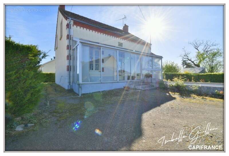 Maison à CHATEAUMEILLANT