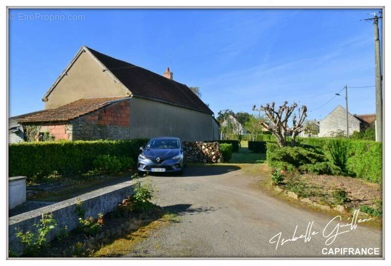 Maison à CHATEAUMEILLANT