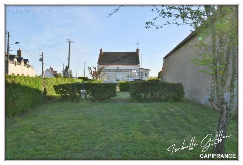 Maison à CHATEAUMEILLANT