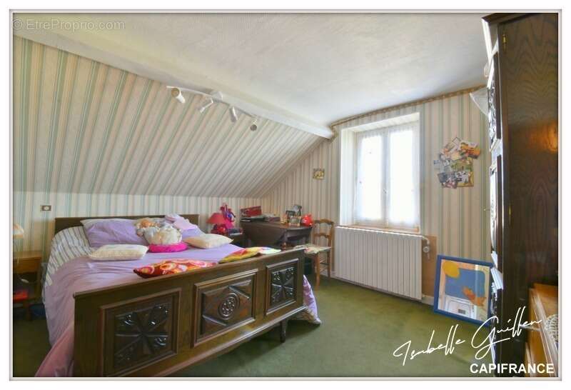 Maison à CHATEAUMEILLANT