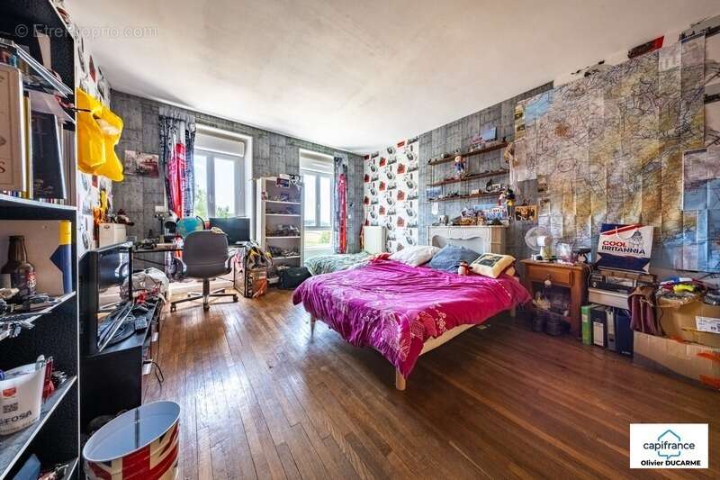 Maison à ALISE-SAINTE-REINE