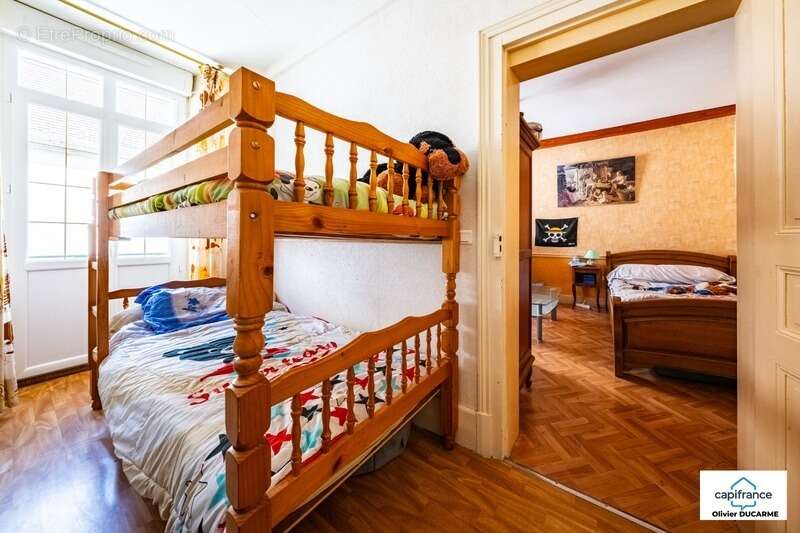 Maison à ALISE-SAINTE-REINE