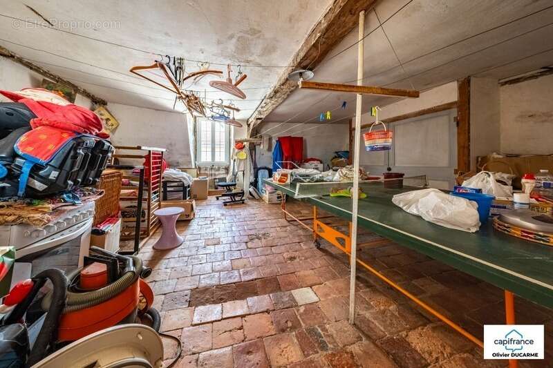 Maison à ALISE-SAINTE-REINE