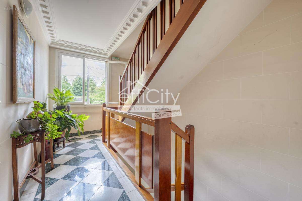 Appartement à VILLENOY