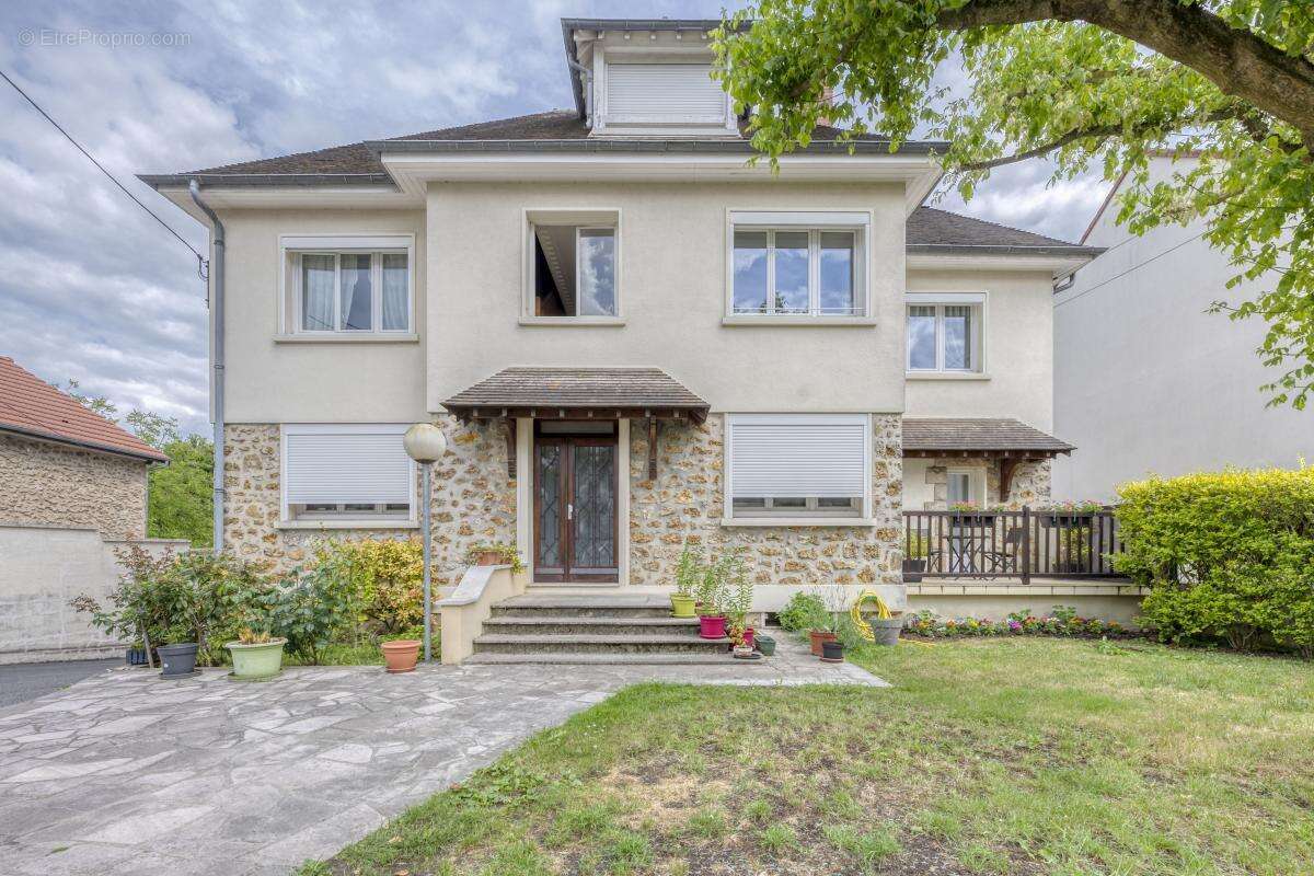 Appartement à VILLENOY