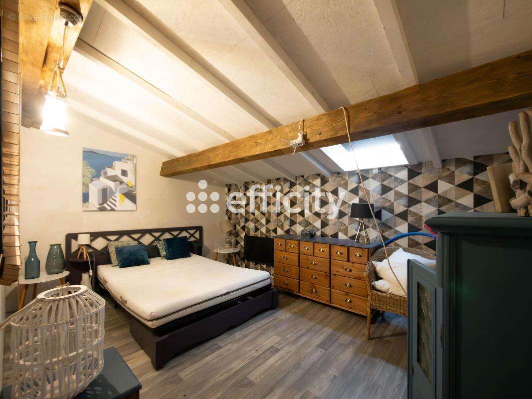 Maison à LA CHAPELLE-DE-SURIEU